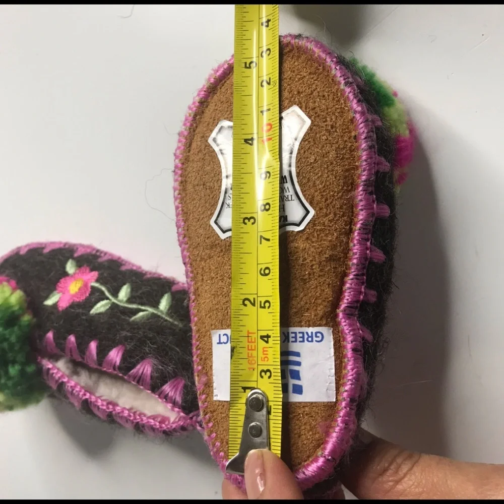 K KARAGIANNIS traditional Greek woolen slippers UK 3